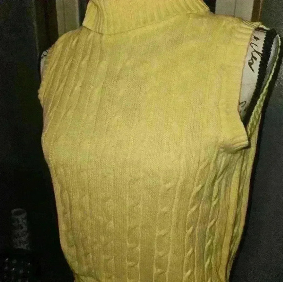 Pierre Cardin Womans Turtleneck Sleeveless Cable Knit Sweater Size S - Picture 4 of 11